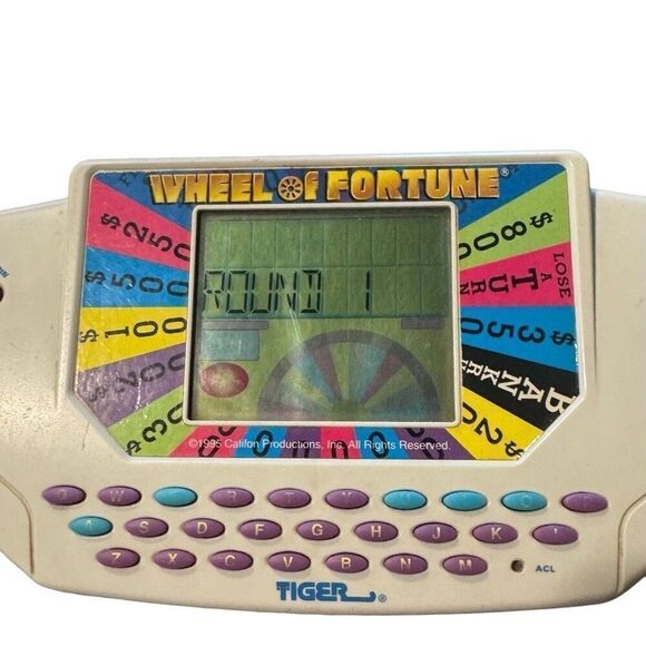 Wheel Of Fortune Handheld Game Vintage 1995 Tiger Electronics WORKS! - Picture 4 of 13